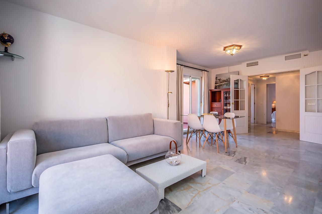 Los Hidalgos Penthouse มานิลบา ภายนอก รูปภาพ